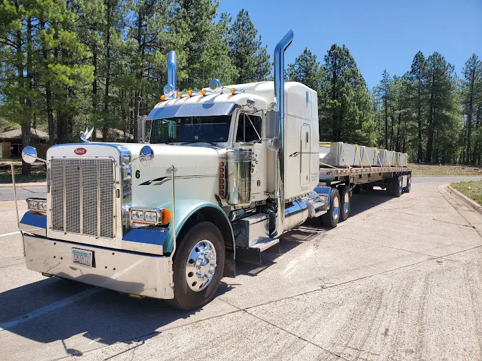 Flag Truck Center 8