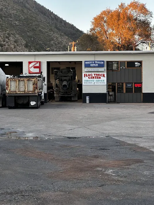 Flag Truck Center 2