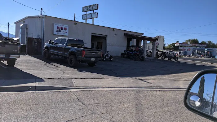 Outlaw SXS & Off-Road 4