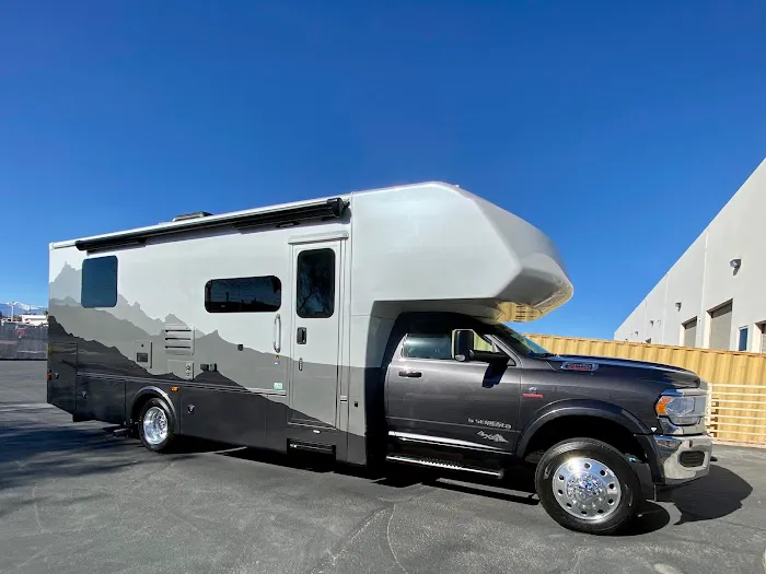 Apache RV Customs 0