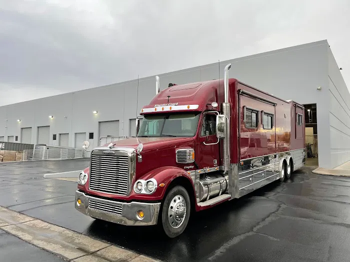 Apache RV Customs 6