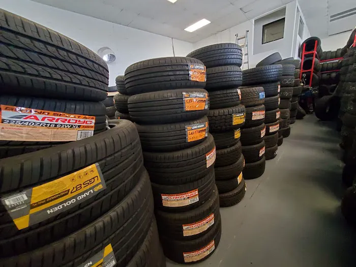 Amigo Tires 7
