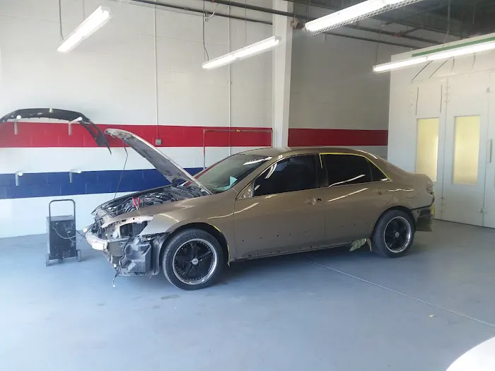 Newport Collision Center 3
