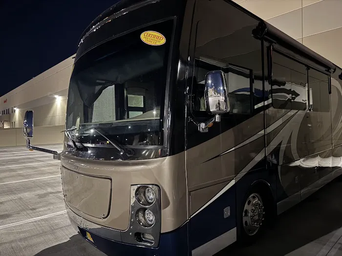24/7 MotorCoach 7