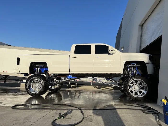 TNT Motorsports / Mil+Spec Liner Las Vegas 1