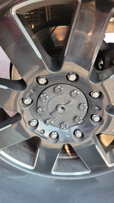 24 Hour Tire Shop 5