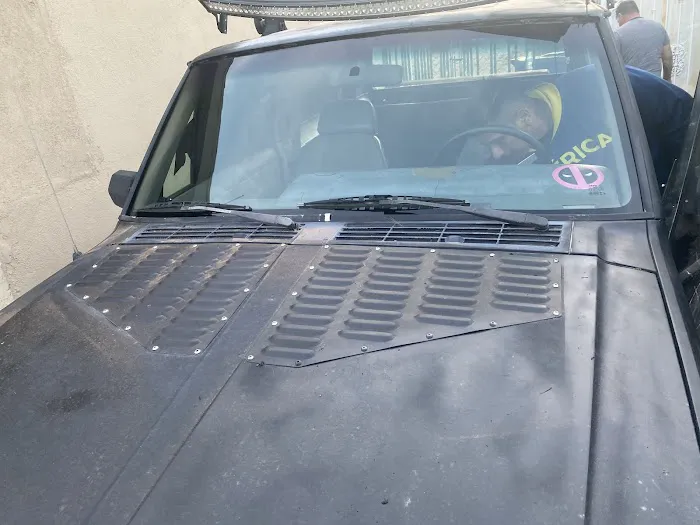 Auto Glass Aces 5