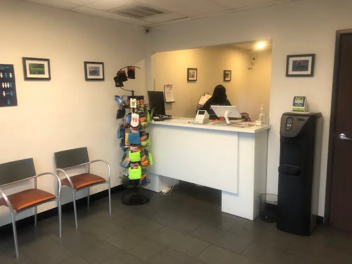 Stop n Go Auto Center 4