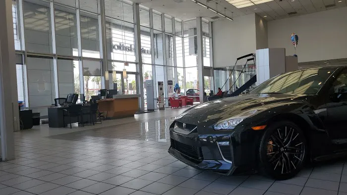 AutoNation Nissan Las Vegas Service Center 1