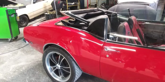 Devious Designs, Collision Repair And Custom Paint - 4