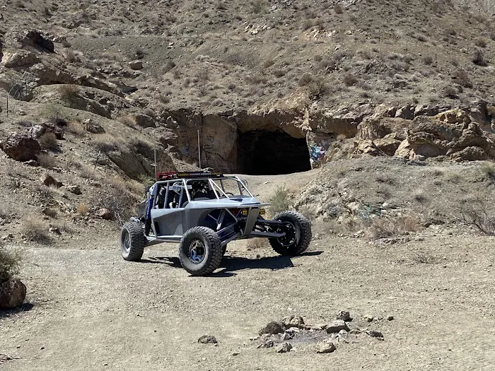 Wik's Racing 0
