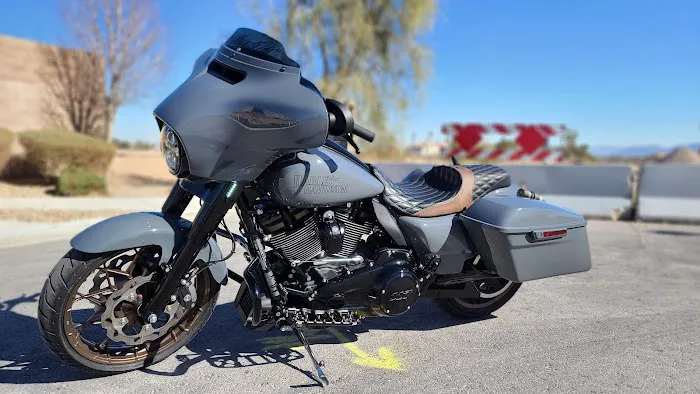 Moto Performance Garage 2