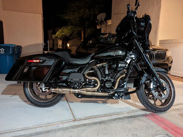 Moto Performance Garage 6