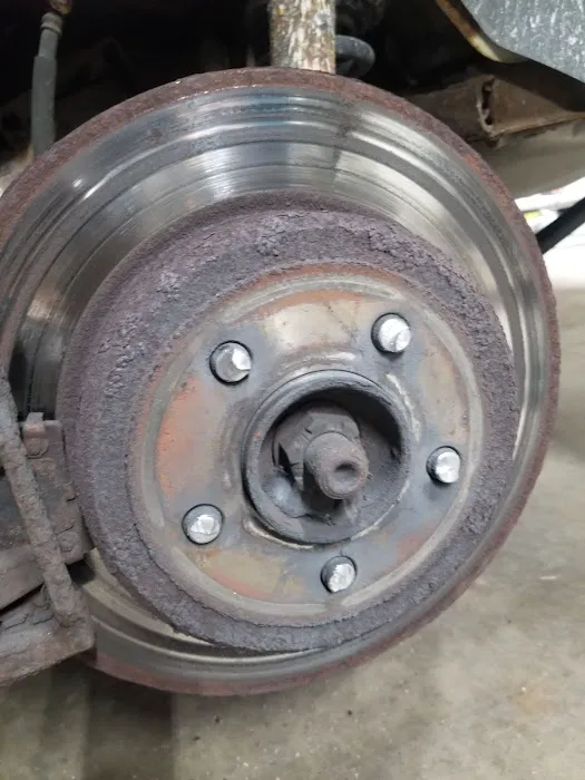Dixons Fixins LLC 4
