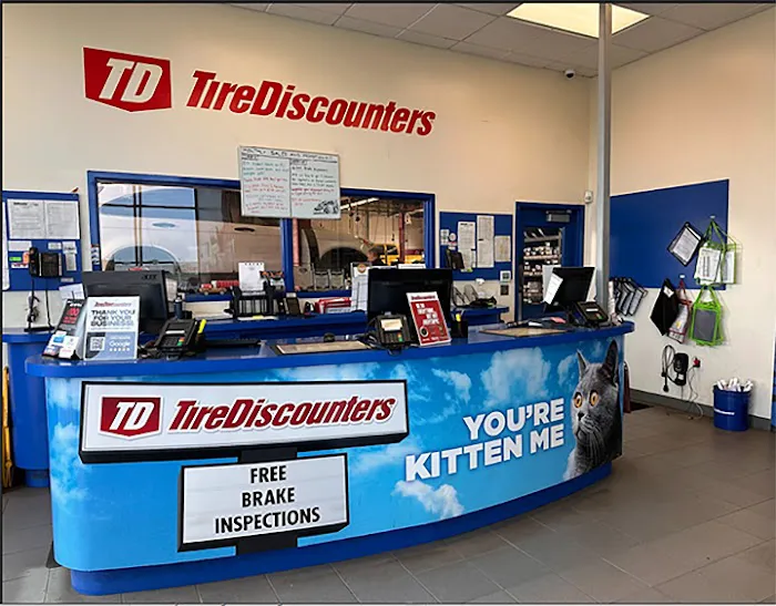 Tire Discounters 3