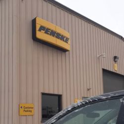 Penske Truck Service ico