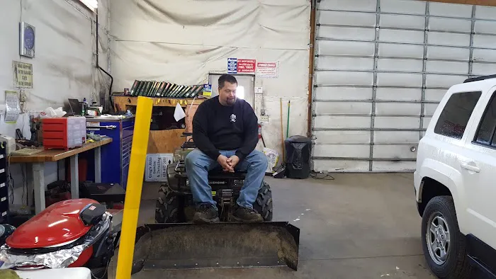 Greg's Auto Service 7