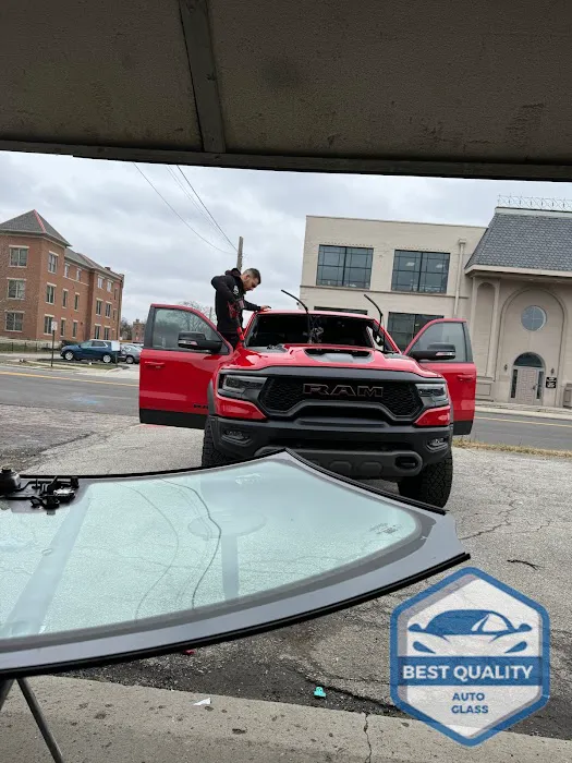 Best Quality Auto Glass 6