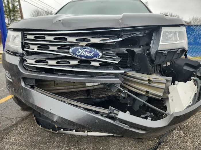 Gerber Collision & Glass 4