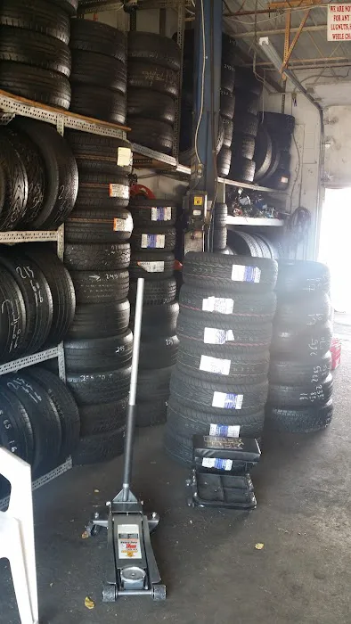 areen new and used tire 1