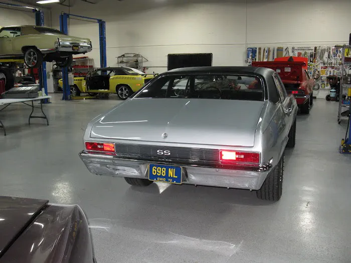 Cruisin Classics Performance Center 8