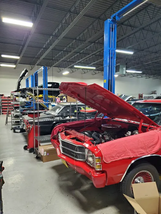 Cruisin Classics Performance Center 6