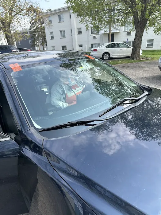Discount Auto Glass 9