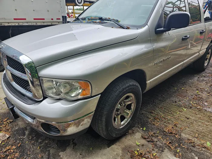 Groveport Auto Parts and Junkyard 4