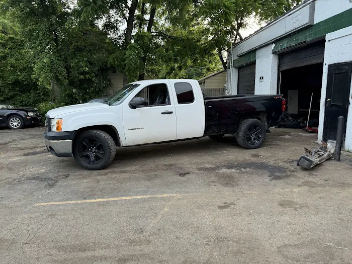 Evan's Customs and Auto Repair 1