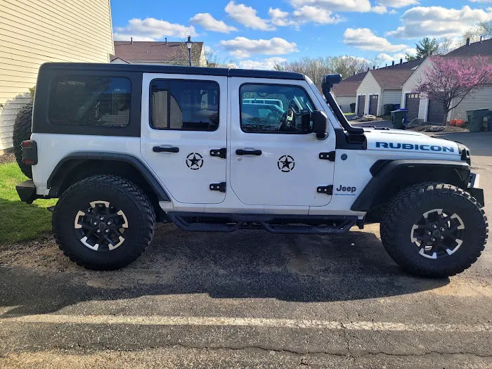 Falcon Garage Off-Road Performance 0