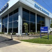 Rife's Auto Body - Grandview
