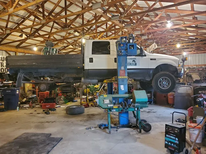 Hoskinson's Heavy Duty Service & Repair LLC 1