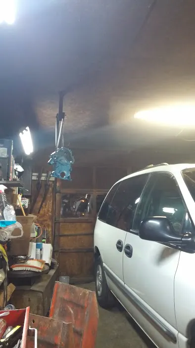 Thomas Garage 8