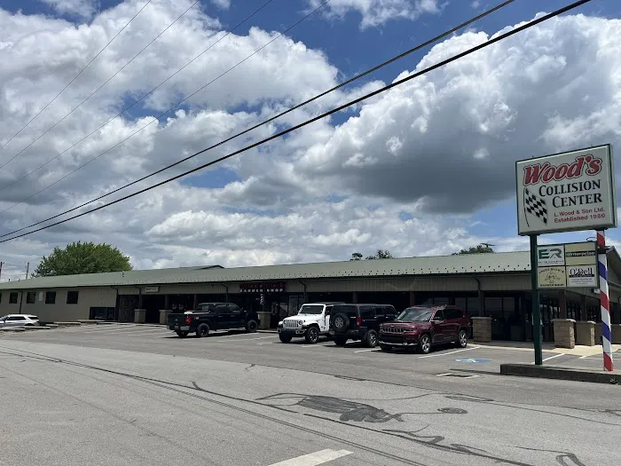 Wood's Collision Center - Hillsboro 3