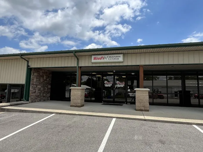 Wood's Collision Center - Hillsboro 6
