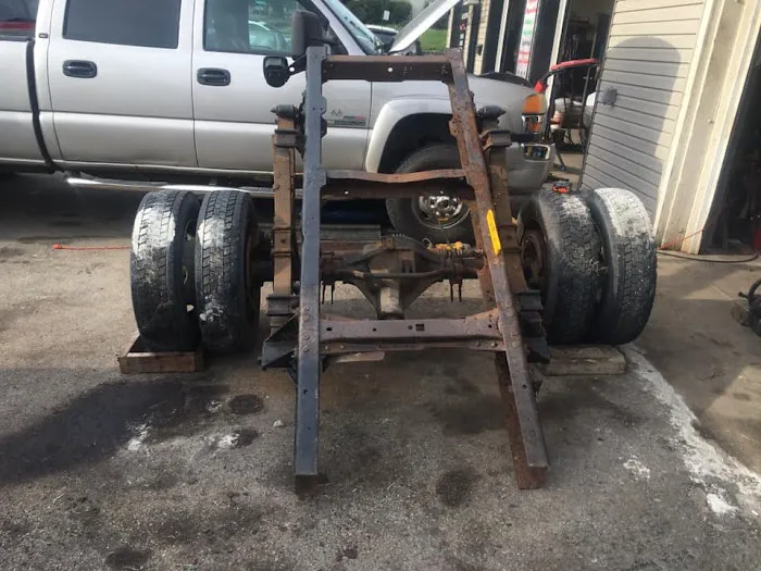 Jimbo's Auto Repair LLC 1