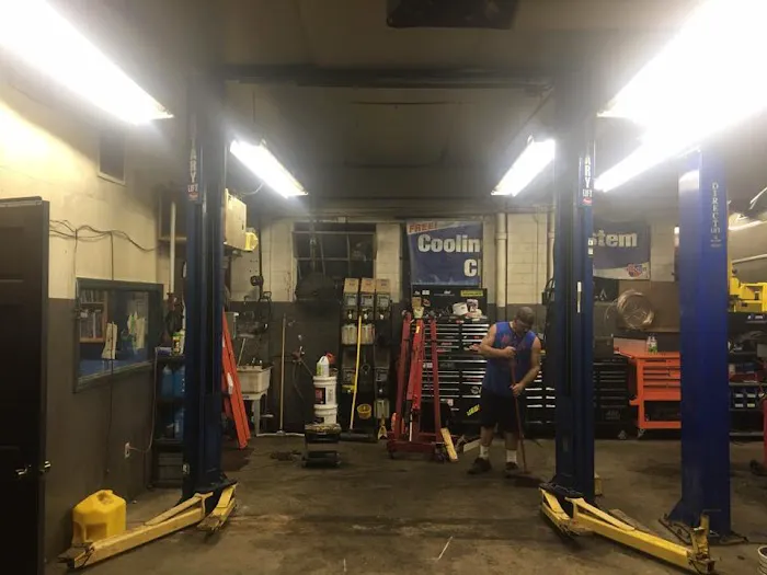 Jimbo's Auto Repair LLC 3