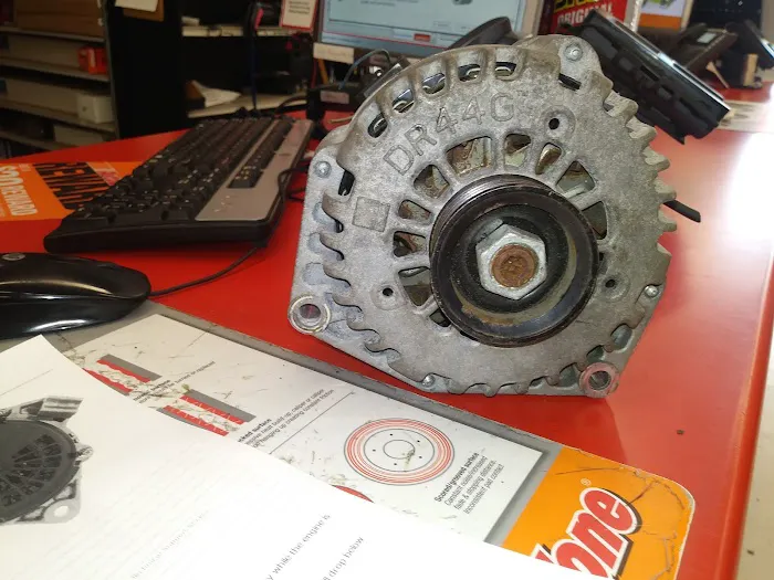 AutoZone Auto Parts 6