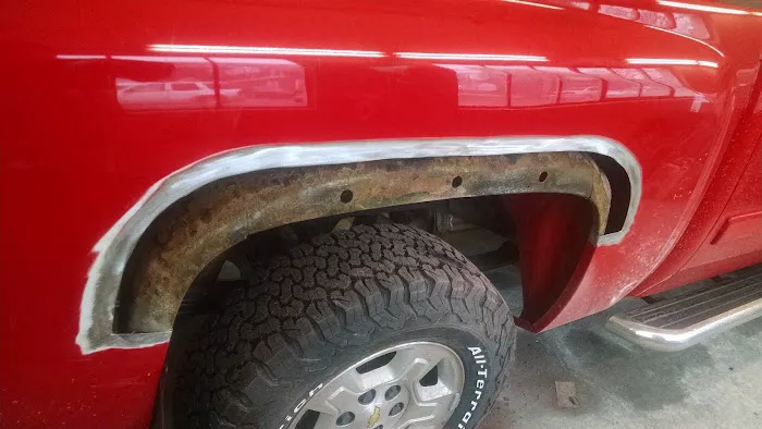 H & H Auto Body & Glass 2