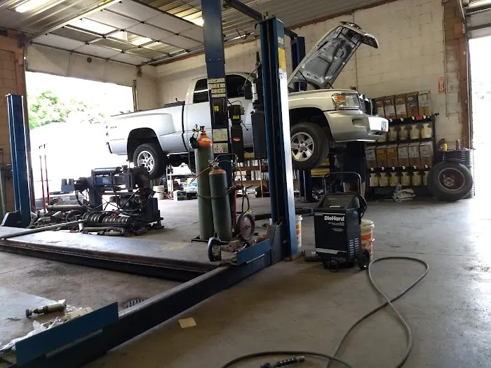 Waverly Quick Lube & Car Care 1