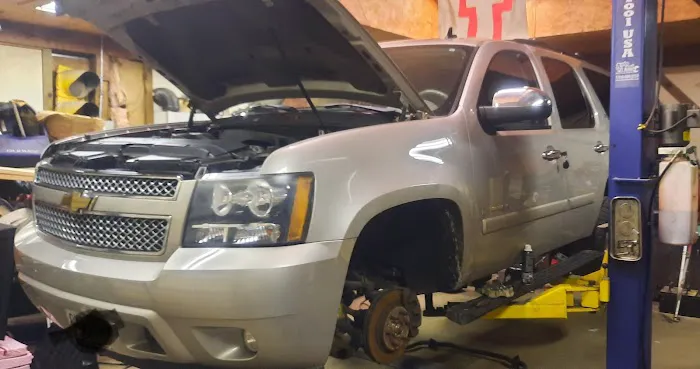 Queen's Automotive 6