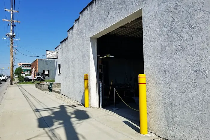 Auto Body Specialist 6