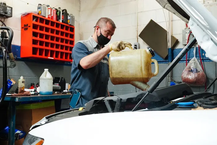 Byers Volvo Service Center 0