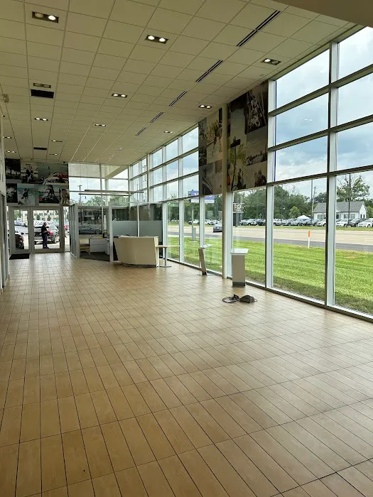 Byers Volvo Service Center 2