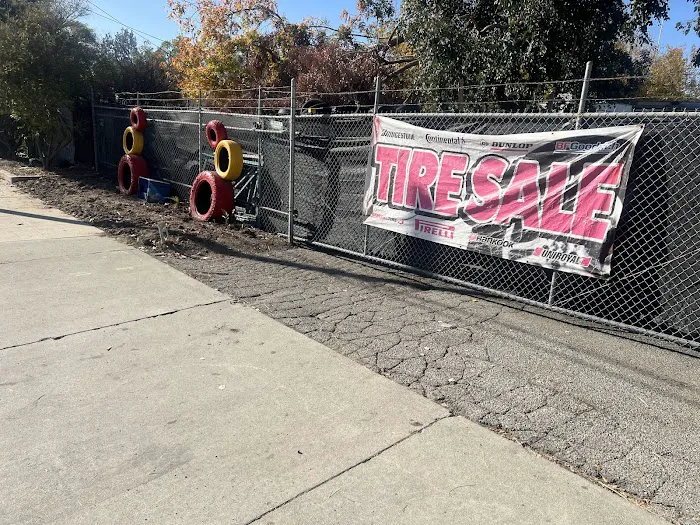 In-&-Out tires 8