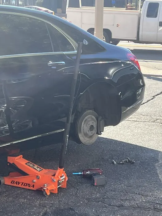 In-&-Out tires 6