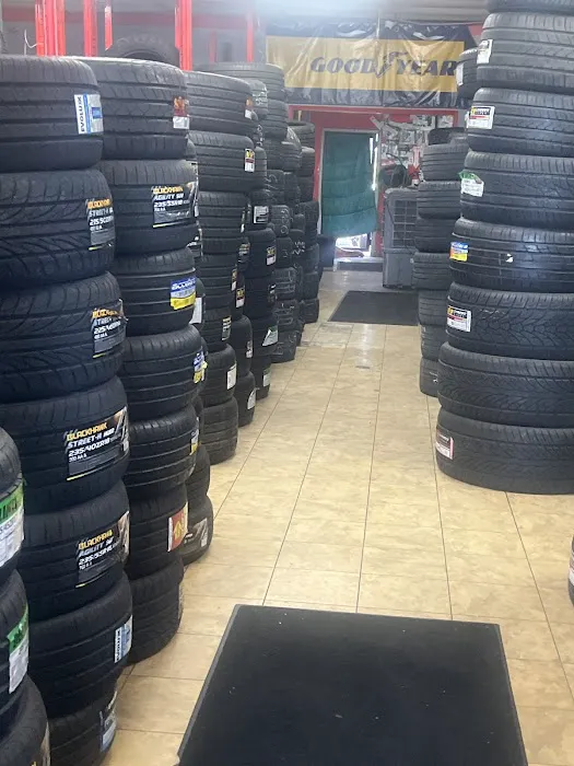 In-&-Out tires 3