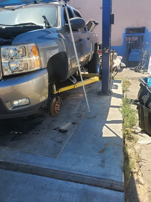 San Roberto Tire Shop 7