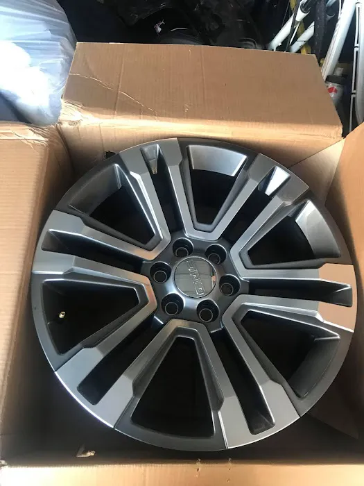San Roberto Tire Shop 3