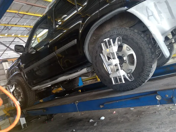 Ary’s Tires Shop 1